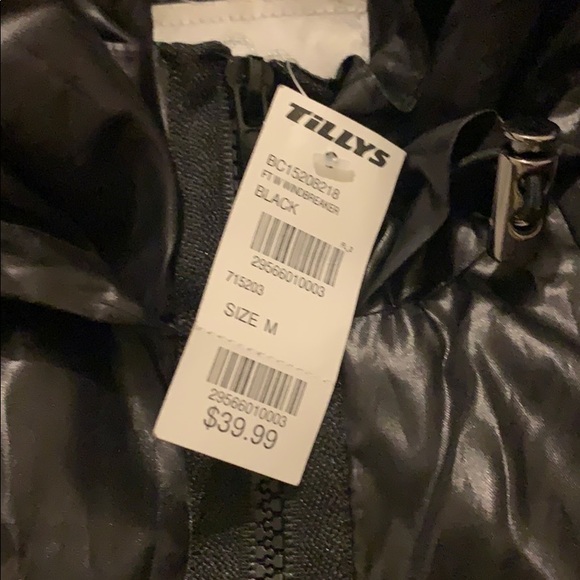 Black Windbreak - Picture 2 of 2